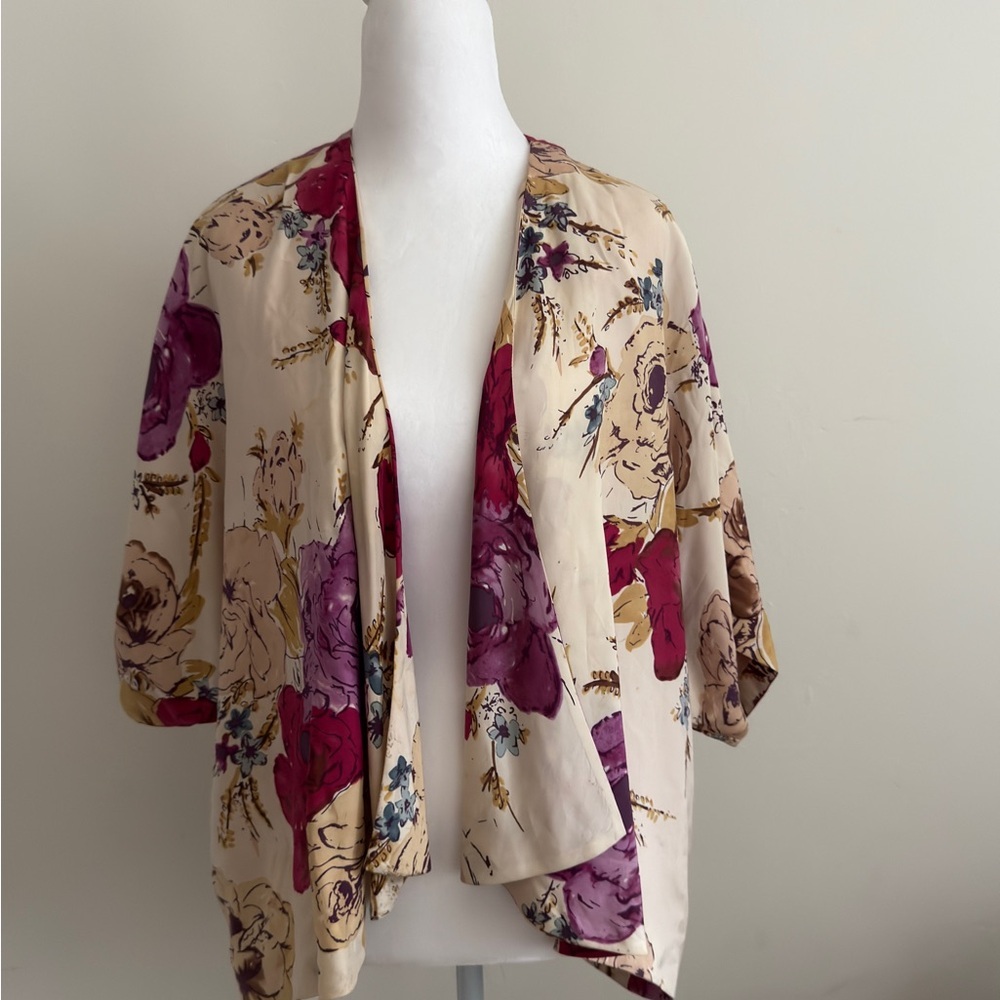 ODILLE x Anthropologie Silk Floral Kimono- Cream and Pink . Women’s Size Medium